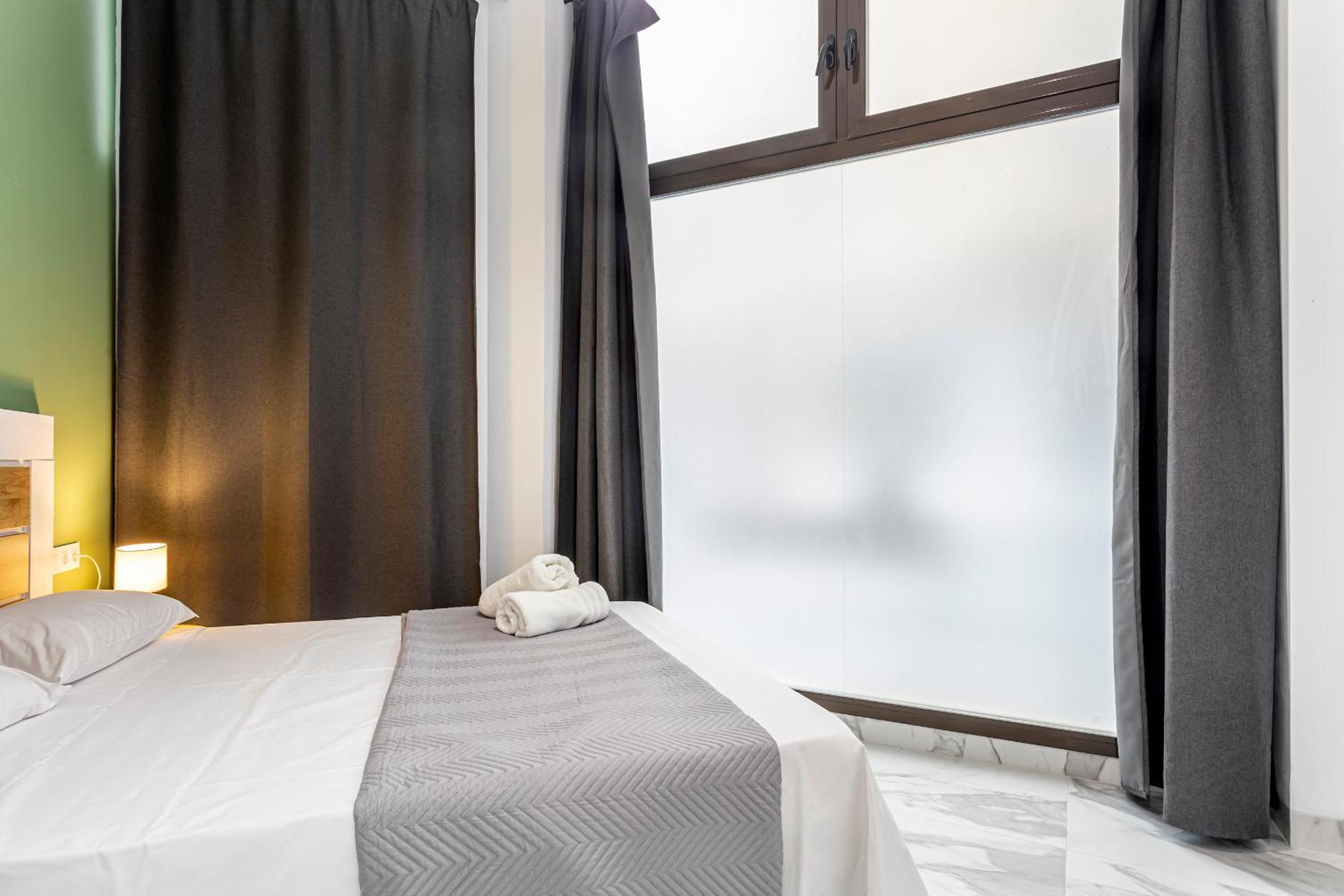 Apartamento De Estilo Moderno Hasta 5 Pax Valensiya Dış mekan fotoğraf